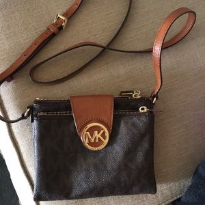 Michael Kors crossbody purse